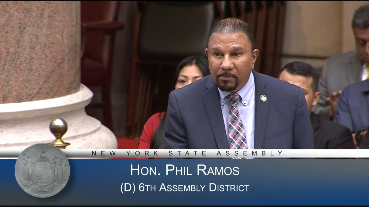 Peruvian Community Members Visit the Assembly