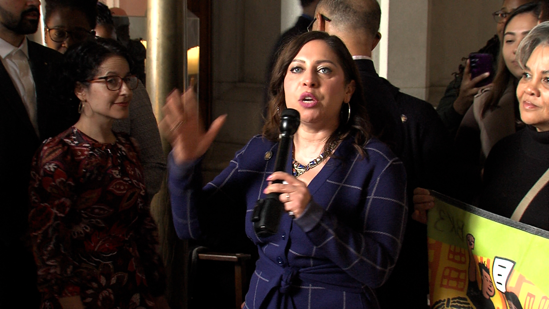 Gonzalez-Rojas Calls for Increase in Funding for Child Care Workers