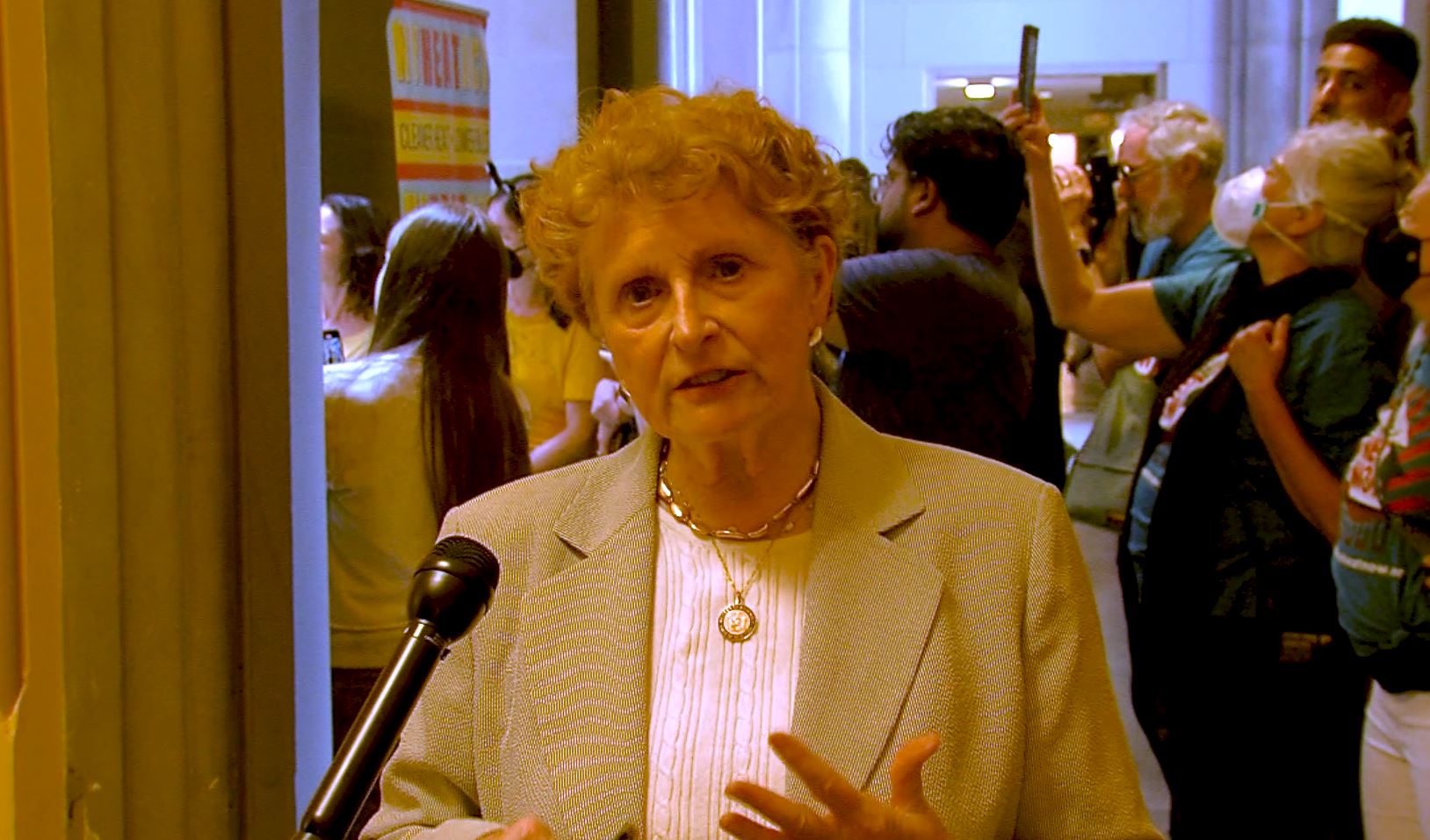 Simon Urges Passage of NY HEAT Act