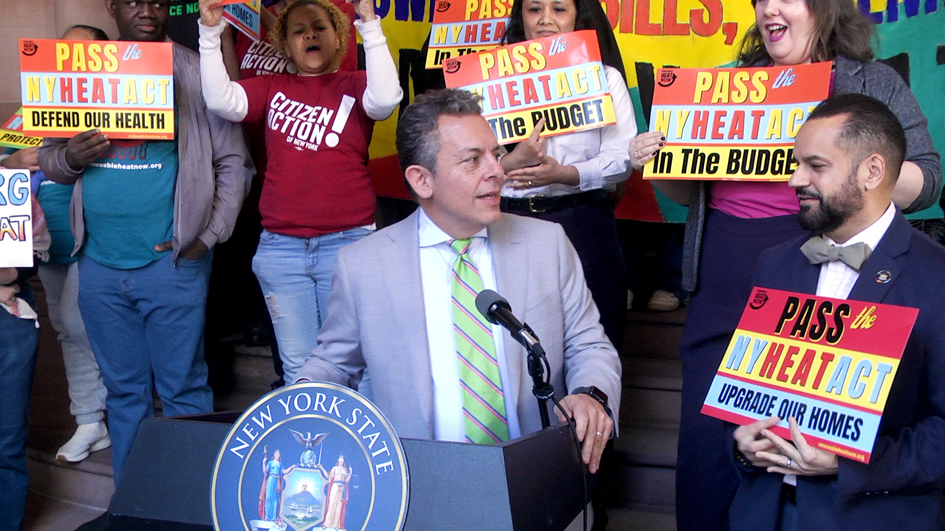 Simone Urges Passage of the NY HEAT Act